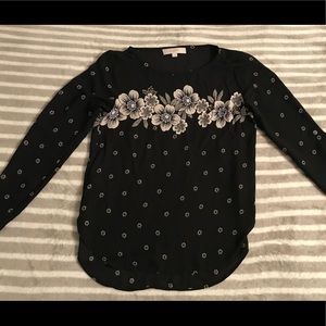 Black floral print top Black floral print top