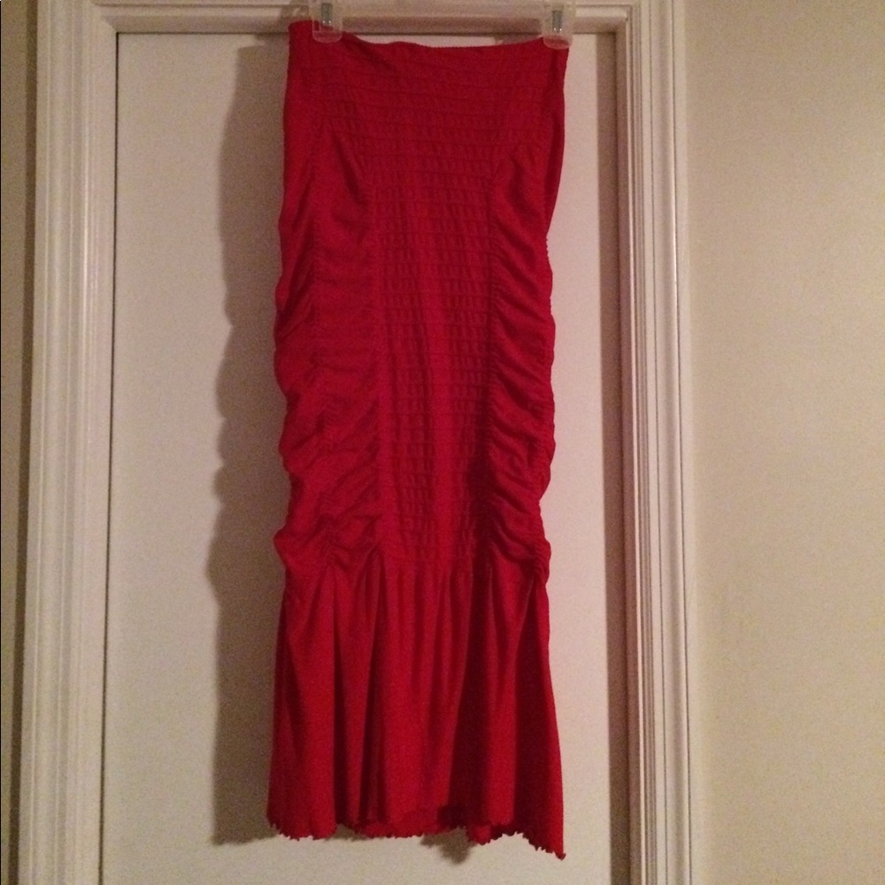 Red guess dress