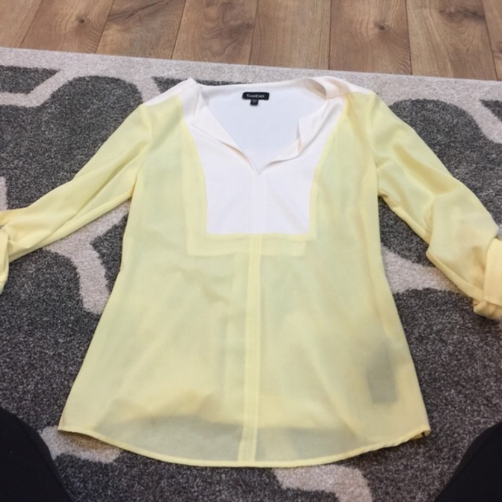 Bebe blouse xs