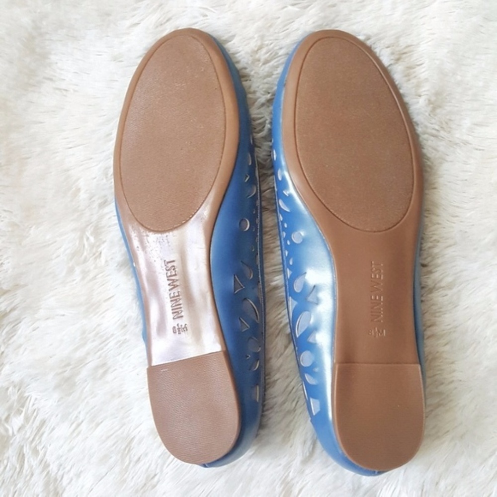❌SOLD❌ Nine West Minimize Laser Cut Blue - Picture 6 of 6