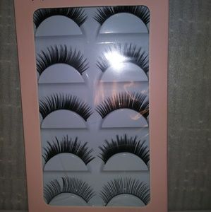 Eyelashes Eyelashes