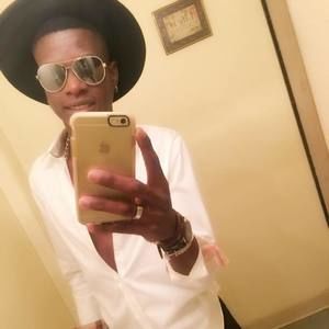 Meet your Posher, Dwayne