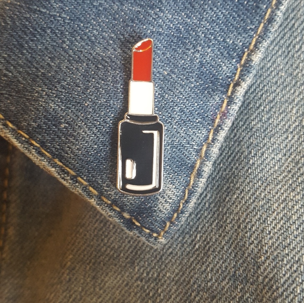 Graphic Red Lipstick Enamel Pin