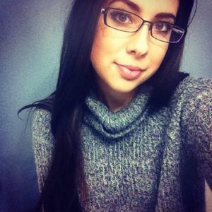 Meet your Posher, Carlie