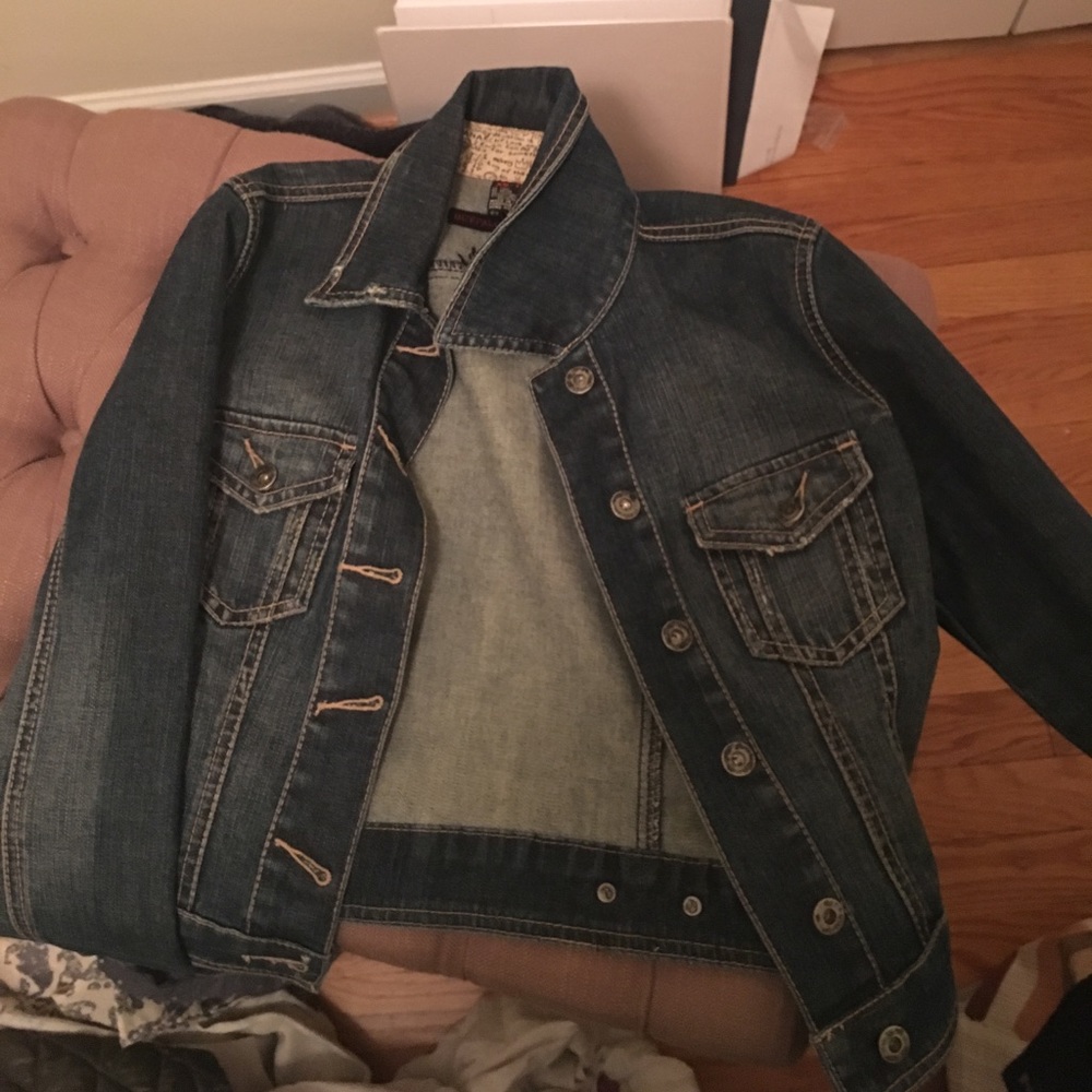 Buffalo short jean jacket
