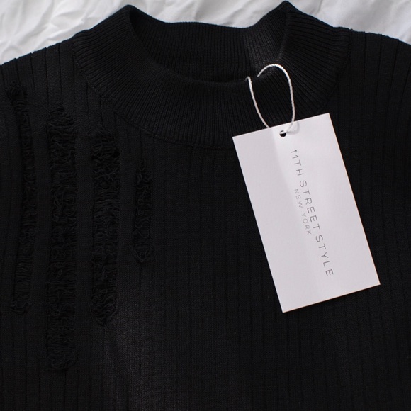 SoHo Distressed Midi - Picture 2 of 8