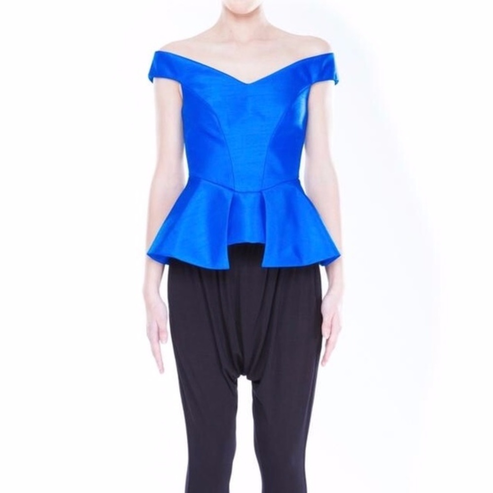 Off Shoulder Top - image 1