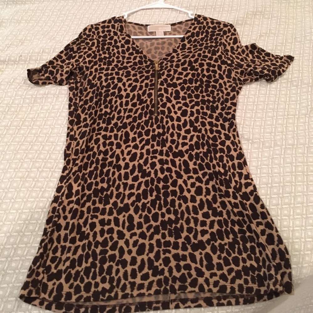 Micheal Kors cheetah print short sleeve shirt