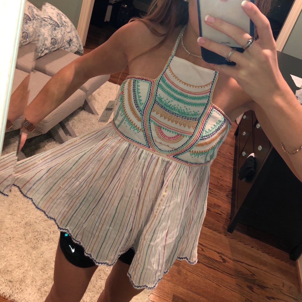 Beautiful high neck strapless top