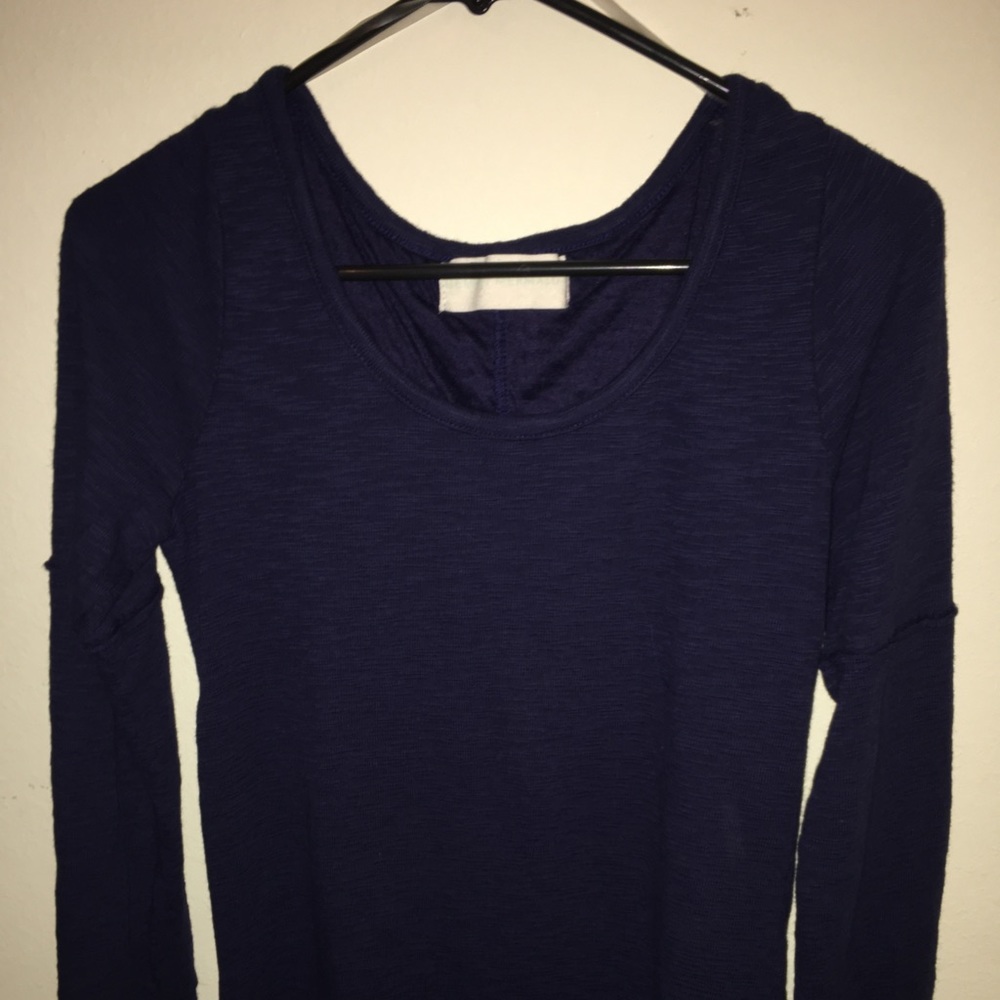 Button cuff long sleeve thermal top
