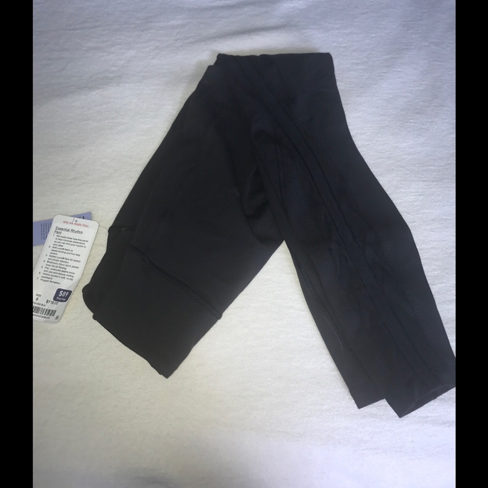 Lululemon essential rhythm pant