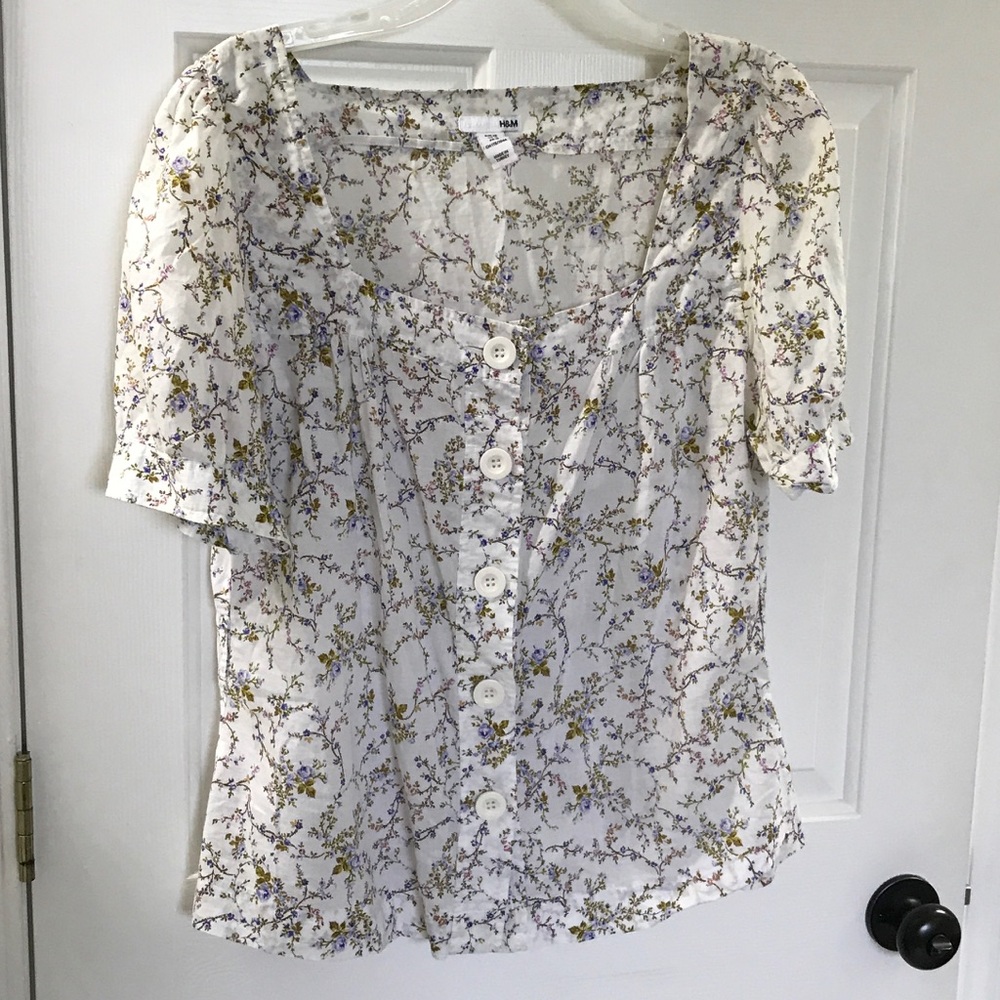 Blouse of flowers