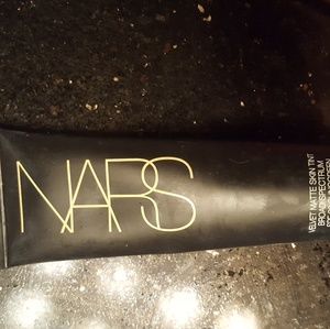 Nars skin tint