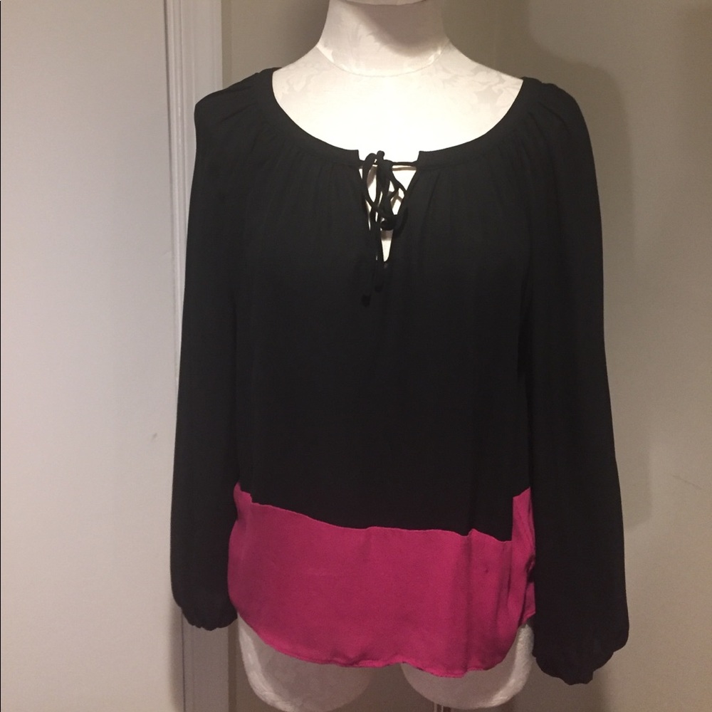 Parker small black and pink blouse!