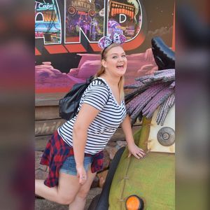 Meet your Posher, Elle