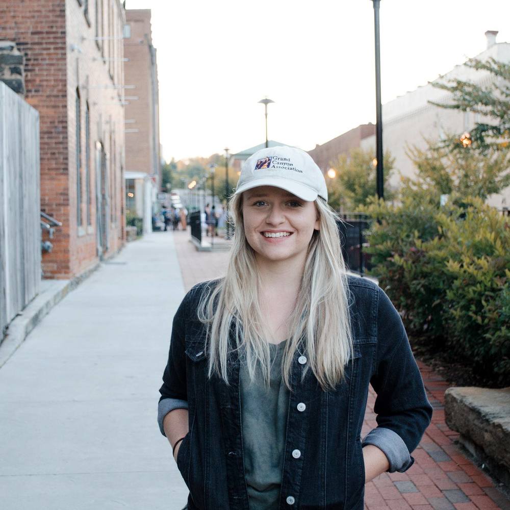 Meet your Posher, Sierra