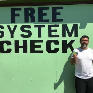 Meet your Posher, Chuck