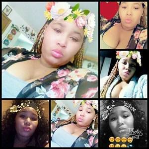 Meet your Posher, Jakeria