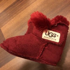 UGG