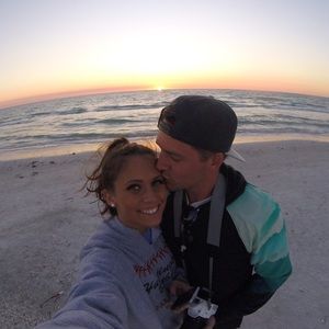 Meet your Posher, Alexis