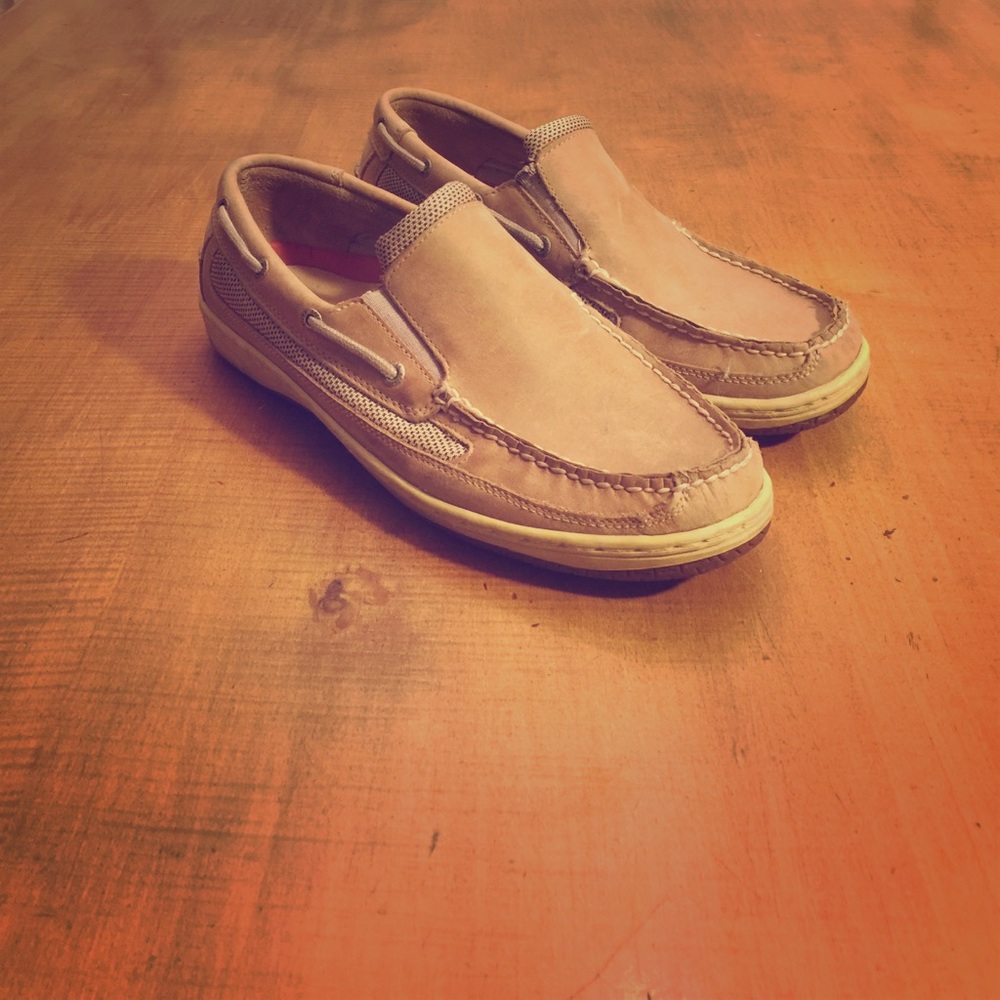 Sperry boat shoes size 10.5