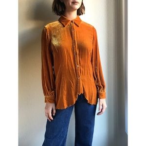 Vintage✨silk blend velvet orange button up Vintage✨silk blend velvet orange button up