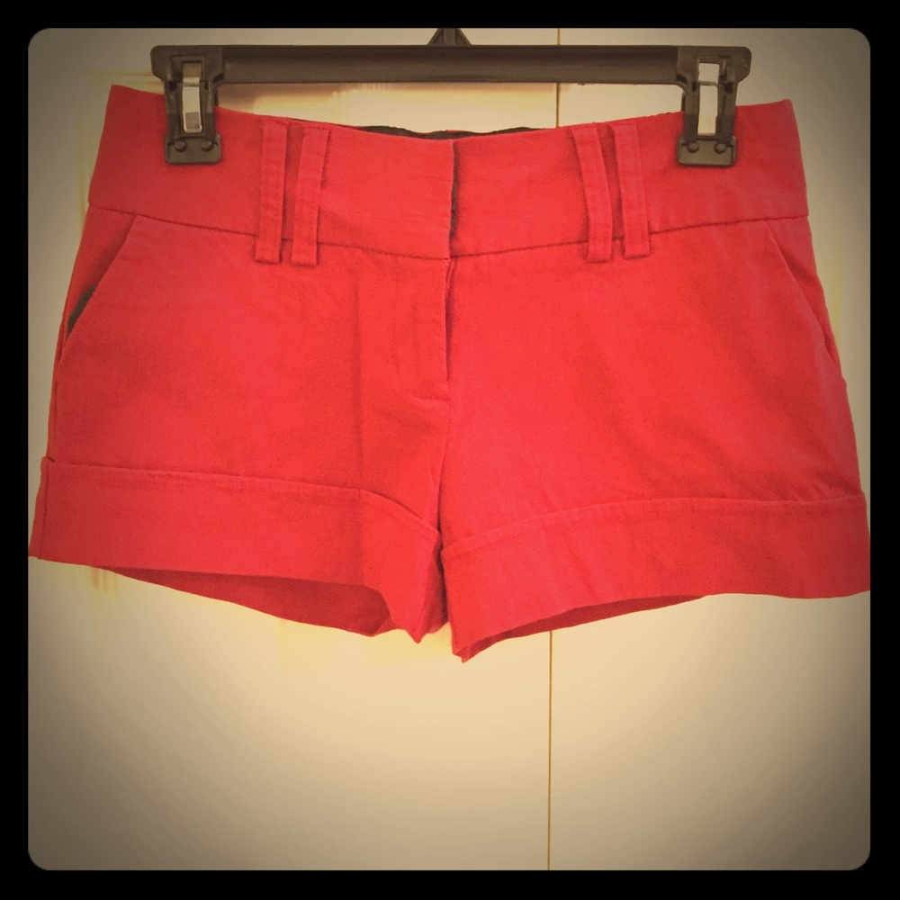 Red stretchy dress shorts size 3