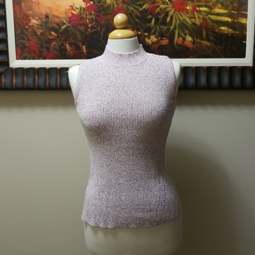 Cute Top from White House and Black
