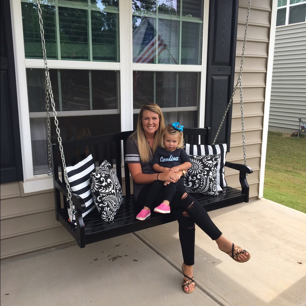 Meet your Posher, Meagan