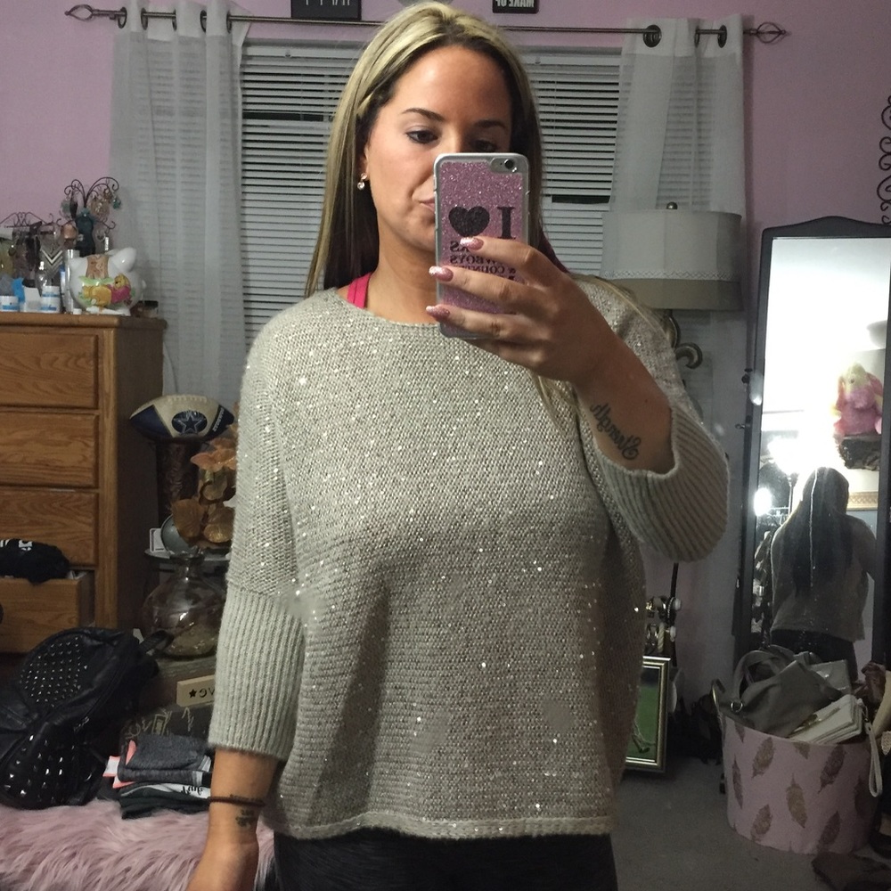 NWT forever 21 sequin sweater XS