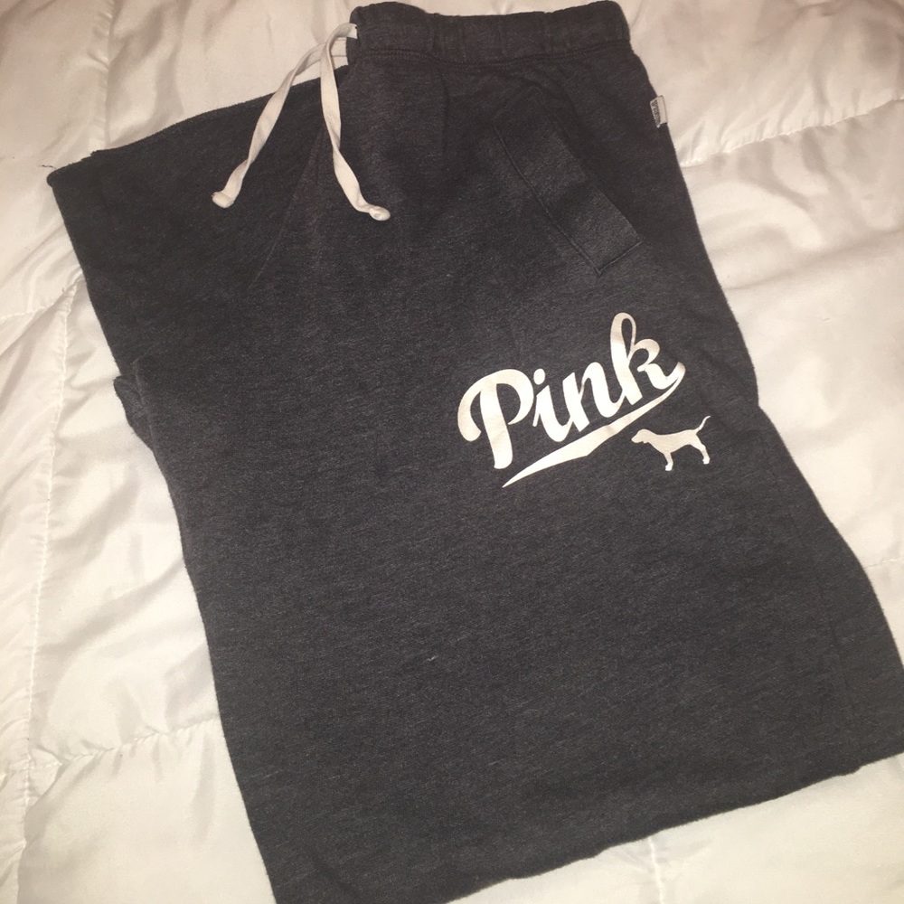 Women’s boyfriend sweats