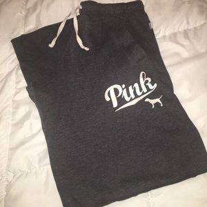 Women’s boyfriend sweats