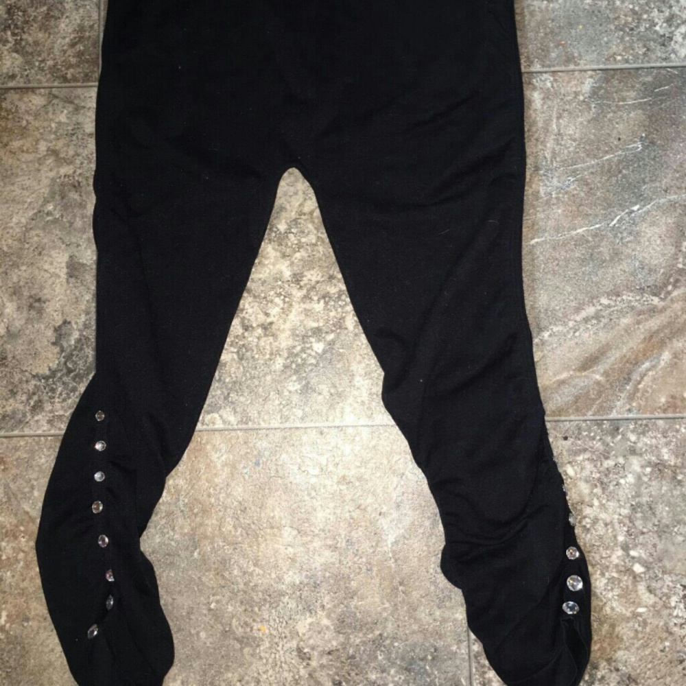 Sexy capri bling leggings size M