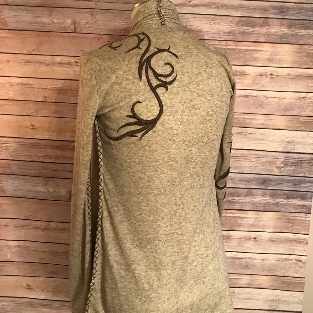 XTaren cardigan - Picture 2 of 6
