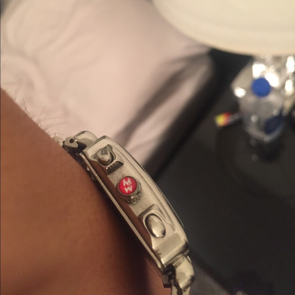 100% Authentic Silver Michelle watch - Picture 4 of 7