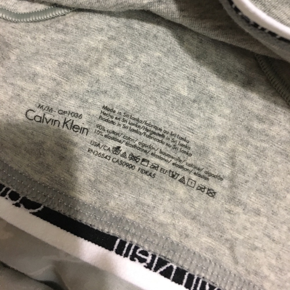 Grey Calvin Klein bra - Picture 3 of 3