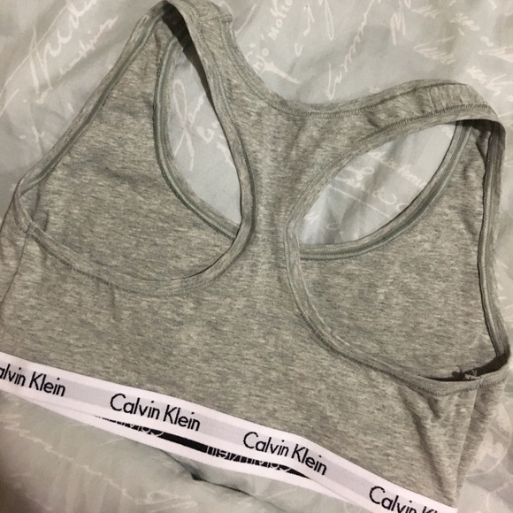 Grey Calvin Klein bra - Picture 2 of 3