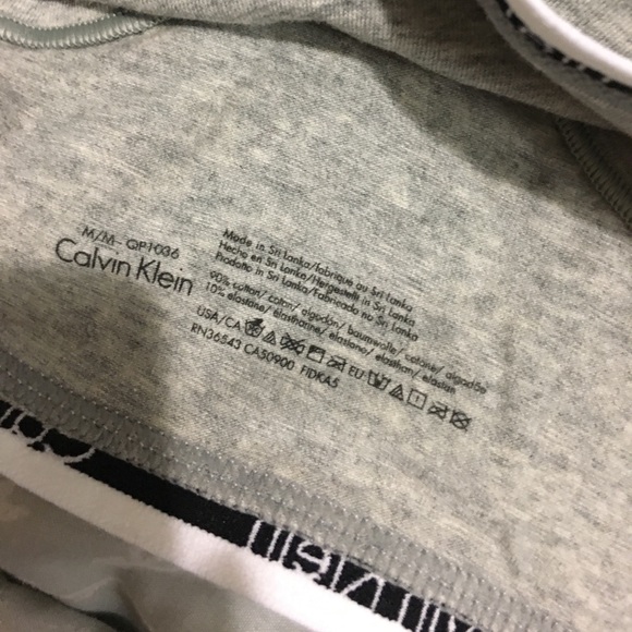 Grey Calvin Klein bra - Picture 3 of 3