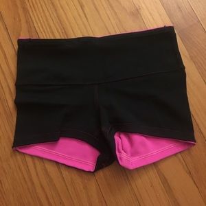 Lululemon reversible boogie short