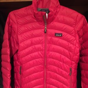 Women’s Patagonia puffer jacket Women’s Patagonia puffer jacket