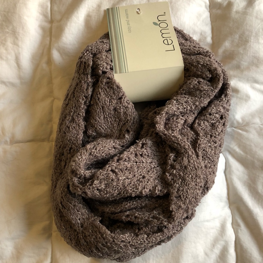 NWT Lemon Scarf