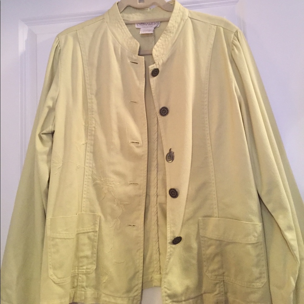 Jeans jacket - Picture 2 of 5