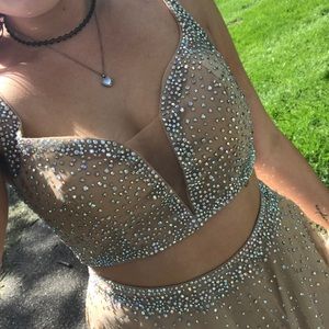 Beautiful 2-Piece Embroidered Dress