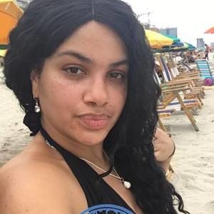 Meet your Posher, Karina