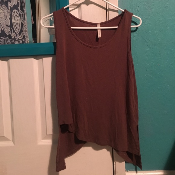 Brown Flowy shirt - Picture 1 of 2