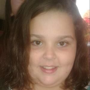 Meet your Posher, Chloe