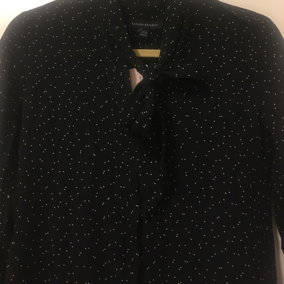 Banana Republic XXSP Tie-Neck Blouse NEVER WORN - Picture 3 of 4