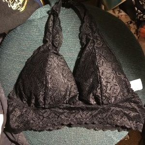 BLACK SEXY LACE BRALETTE