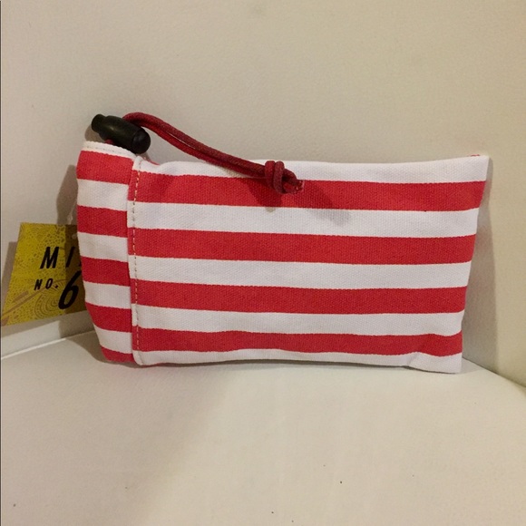 MIX NO. 6 Sunglasses Case - Picture 2 of 3