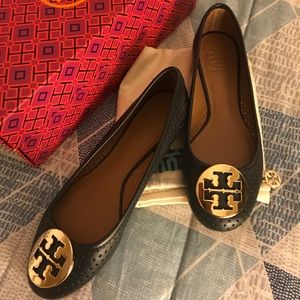Tory Burch leather blue flats